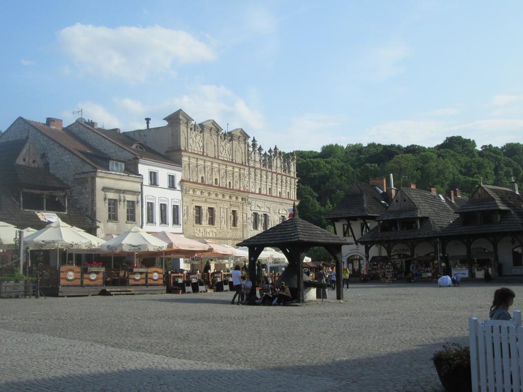 Apartamenty Przy Farze Kazimierz Dolny Exterior photo