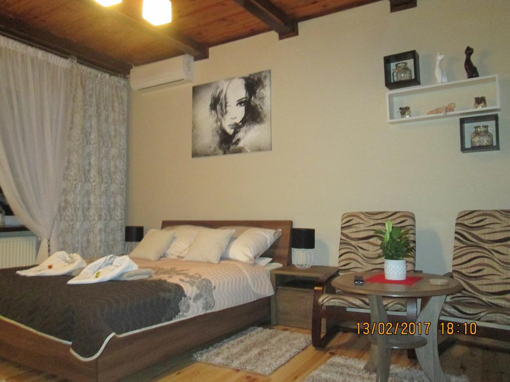 Apartamenty Przy Farze Kazimierz Dolny Room photo